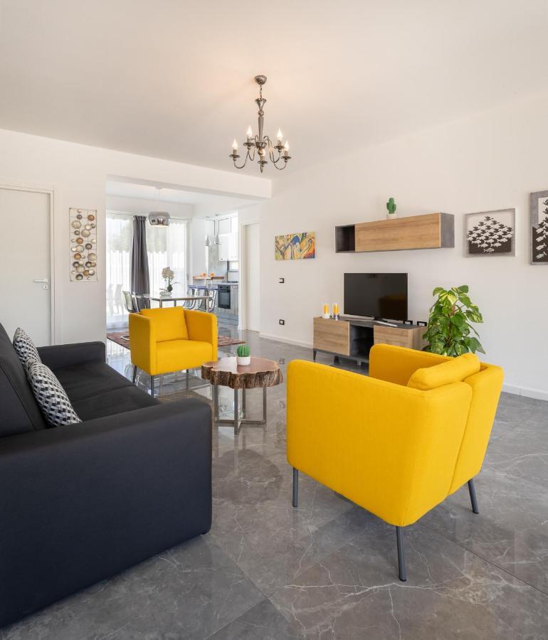 Arricampati Apartments Villa & Bringo Car Rental Carini Exteriör bild